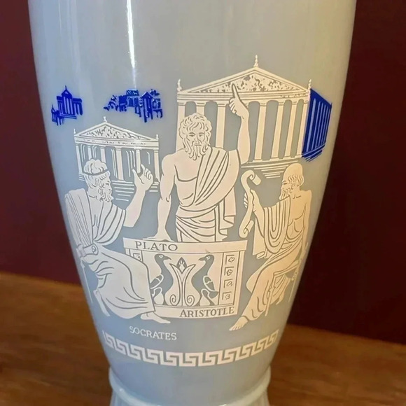 Vintage Jim Beam Decanter Blue Milk Glass - Picture 8 of 8